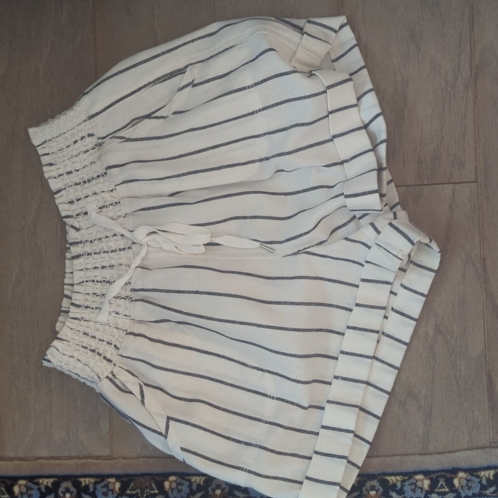 F21 shorts